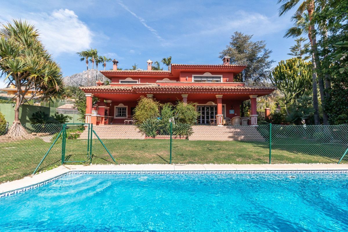 Villa